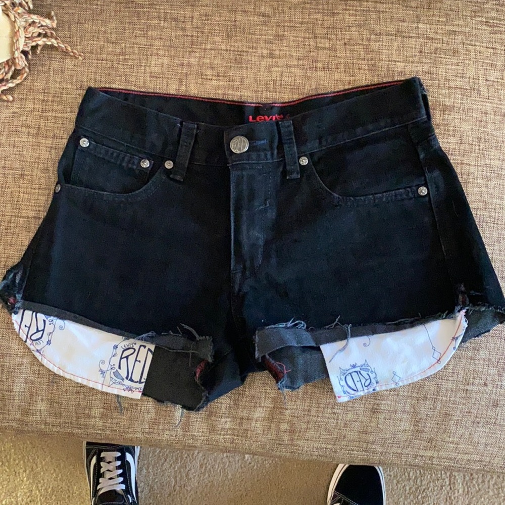 Levi’s black shorts